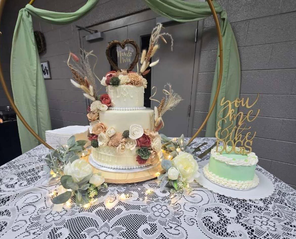 Wedding cake display